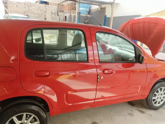 Fiat Uno Vivace/rua 1.0 EVO Fire Flex 8V 5P 2012