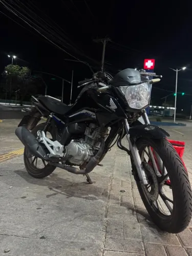 Moto 150 sucata leilão