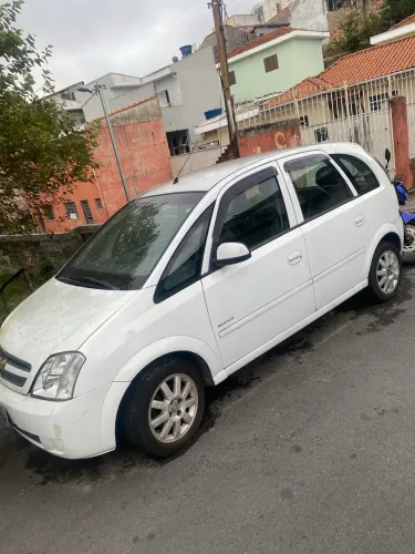 Meriva completa para retirada de peças