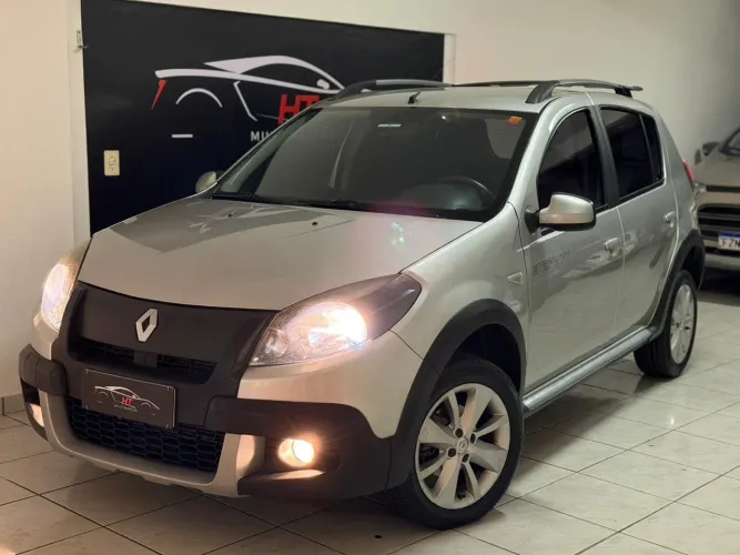 Renault Sandero Stepway Hi-flex 1.6 16V 5P Aut. 2013