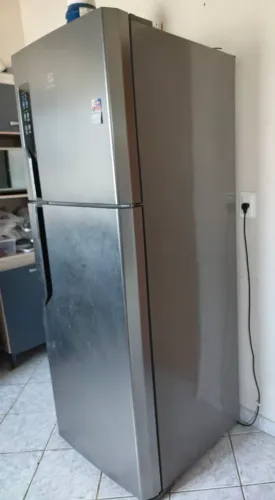 Geladeira Eletrolux 471 L