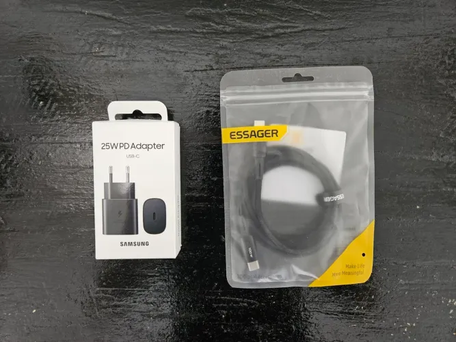 CARREGADOR SAMSUNG SUPER FAST CHARGE NOVO