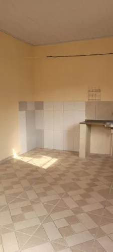 Aluga-se um apartamento 