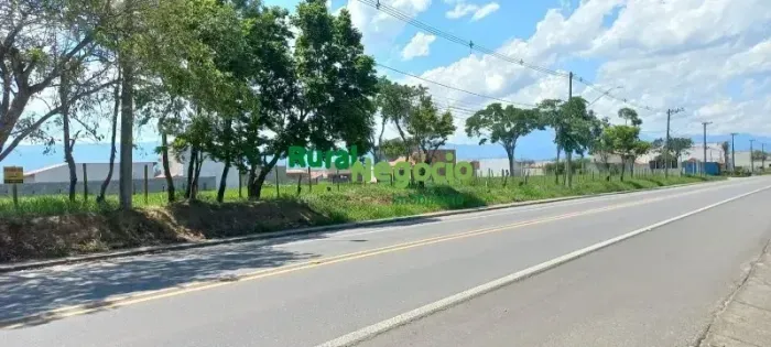 TERRENO NA ESTRADA VELHA LORENA X GUARATINGUETÁ-SP COM 500 M