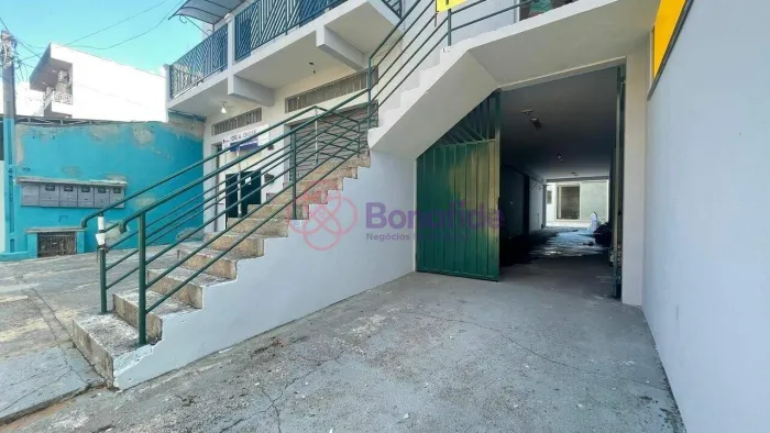 Salão comercial para LOCAÇÃO localizado no bairro CENTRO, em Várzea Paulista/SP.