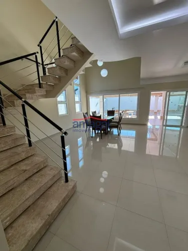Sobrado à venda no Condomínio Villas de Sant'Anna