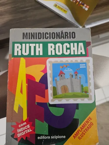 MINIDICIONÁRIO Ruth Rocha com índice. EDITORA SCIPIONE