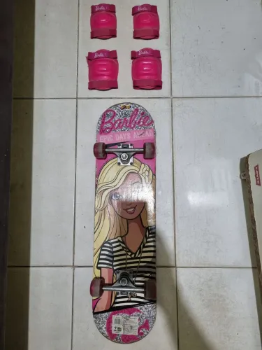 Skate Barbie GIRL