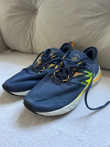 Tênis New Balance Fresh Foam