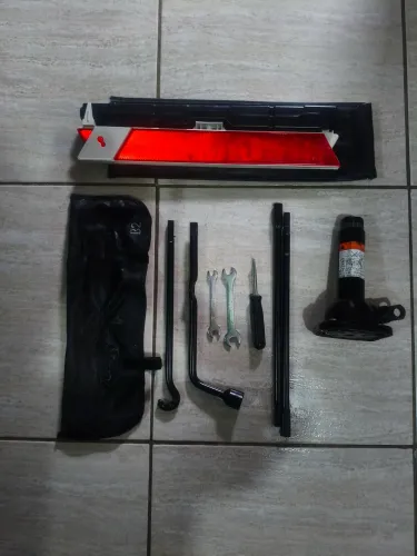 Kit macaco Hilux/sw4 completo original 