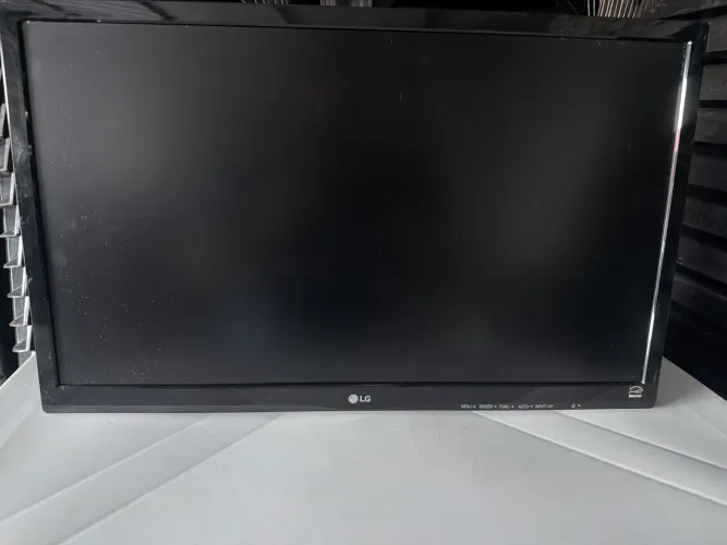Monitor top