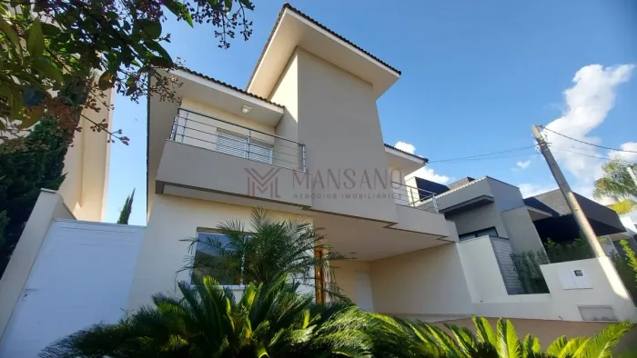 Casa para aluguel no Residencial Villaggio II, 4 suítes sendo 1 master, piscina com espaço