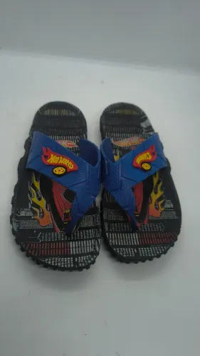 Chinelo infantil hot Wheels azul tamanho 27/28