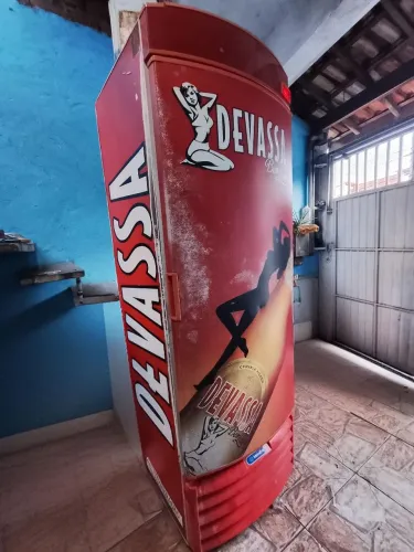 Geladeira cervejeira metalfrio 220V