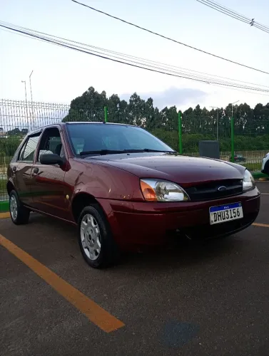 Ford Fiesta Sedan Street 1.0 8V 4P 2003