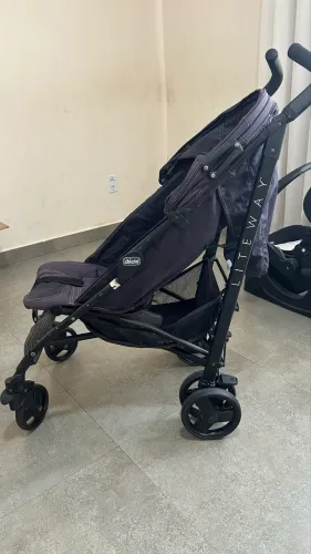 Carrinho e bebê conforto marca Chicco 