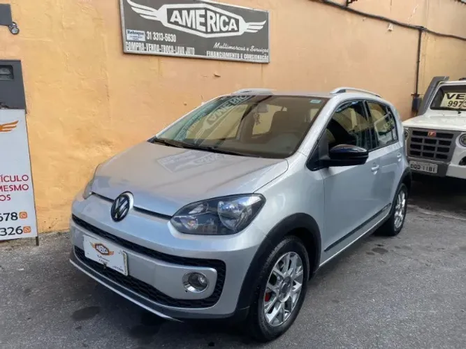 Volkswagen Up! Cross 1.0 TSI Total Flex 12V 5P 2016