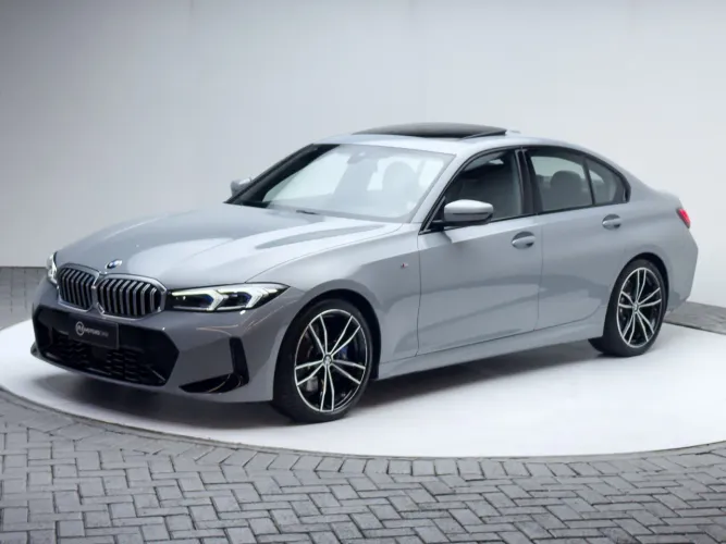 BMW 320I A 2.0 TB M Sport Activeflex 16V 4P 2024
