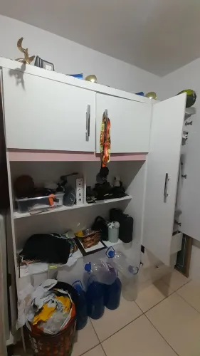 Vendo guarda roupa 