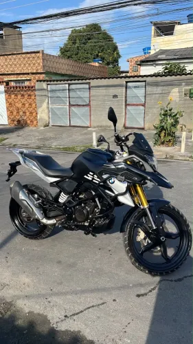 MOTO DE GARAGEM