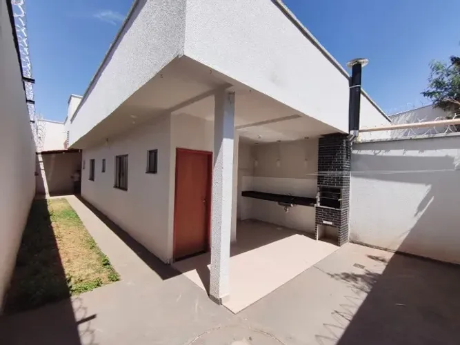 casa Buriti Sereno 2/4 próximo a UPA, centro de especialidades, anel viário e comércio