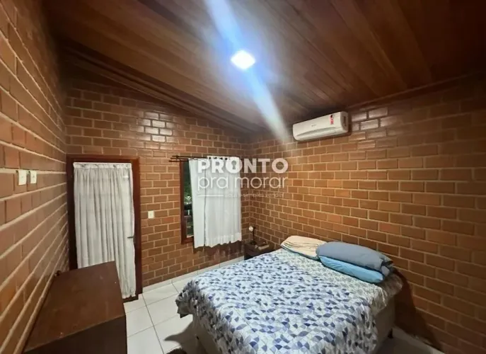 Casa de Condomínio com 4 quartos em Alpes Suiços
