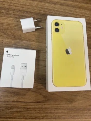 iPhone 11 perfeito R$1.000,00