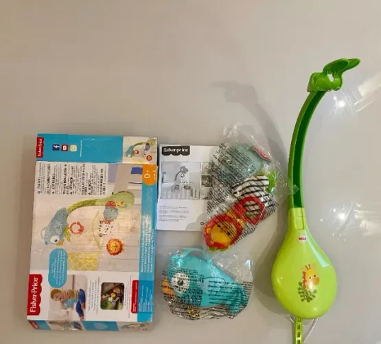 Móbile Musical Fisher-Price 3 em 1 Amigos da Floresta CHR11 - Com Caixa e Manual