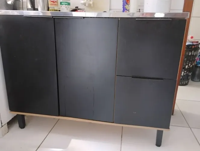 Vendo balcão s/a pia usado em ótimo estado de conservação.