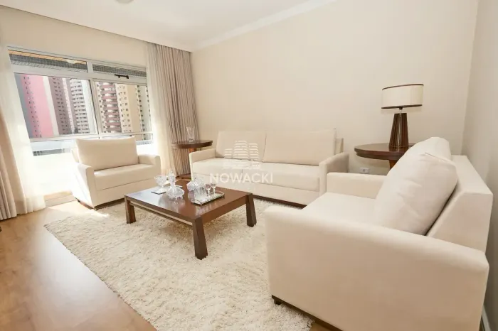 EXCELENTE APARTAMENTO COM 3 DORMITÓRIOS E 2 VAGAS DE GARAGEM NO ÁGUA VERDE!