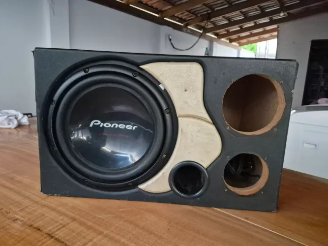 Caixa de som com auto falante 12 polegadas pioneer