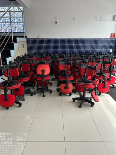 Cadeira de escritório padrão