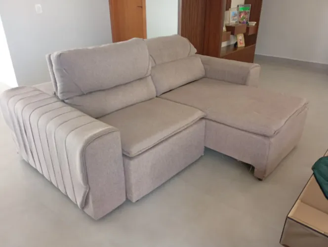Vendo este lindo sofá