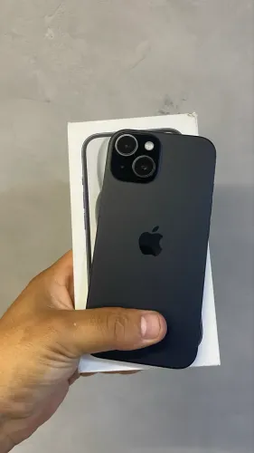 iPhone 15 128GB 91% bateria com caixa