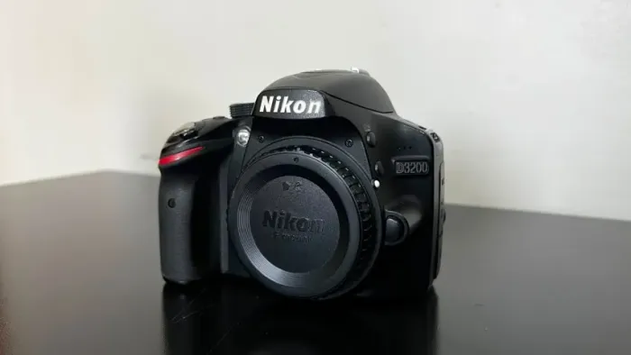 Kit Nikon D3200 - Apenas 30k Cliques! + Lente 55-200mm VR + Lente 18-55mm + 3 Baterias