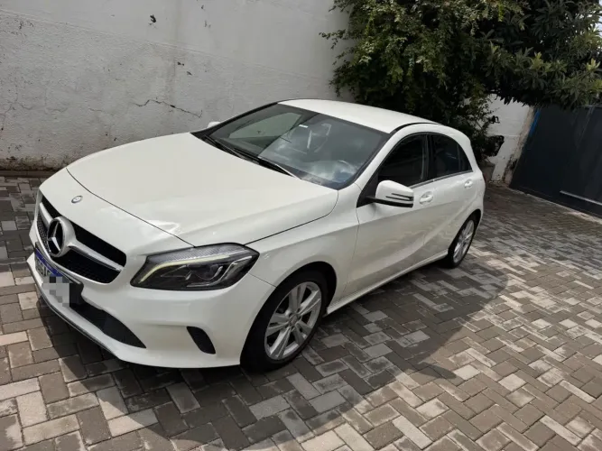 Mercedes-Benz Classe A 200 1.6 TB/flex Aut. 2016