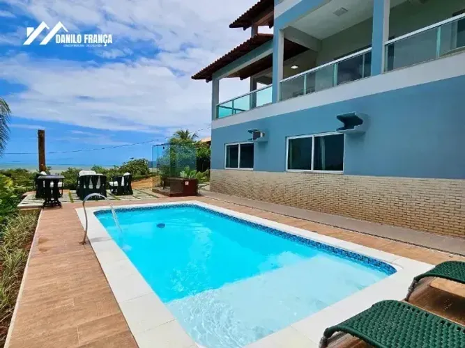Vende-se Casa Triplex de altíssimo padrão Condomínio Aldeia de Iriri, em Iriri/ES,