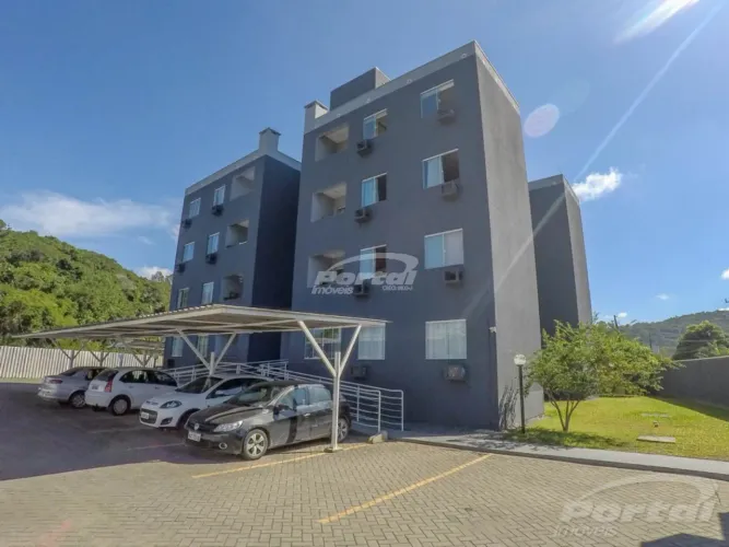 Apartamento disponível para locação no Bairro Fidélis, em Blumenau SC.