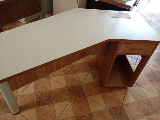 Mesa de escritório 
