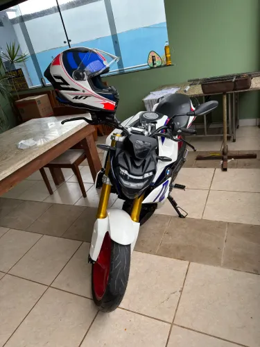 BMW G310R 