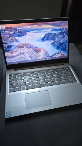 Notebook Lenovo IdeaPad S145 i5 8th - 8GB / 1TB *Leia a Descrição