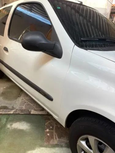 Renault Clio Authentique 1.0/1.0 Hi-power 16V 3P 2015
