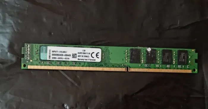 Memória RAM Kingston 8GB DDR3 1333MHz - Testada e Funcionando