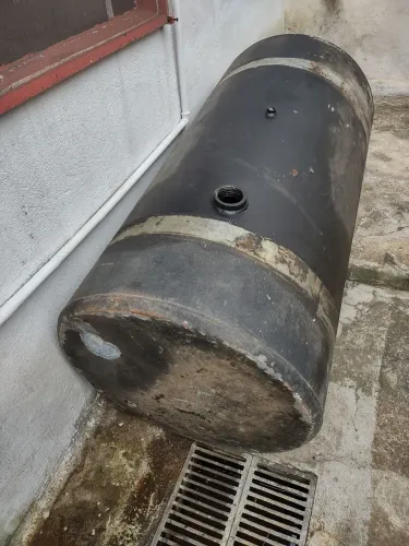 Tanque de óleo diesel, tambor de ferro.