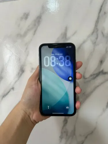 iPhone 11 - 128 GB