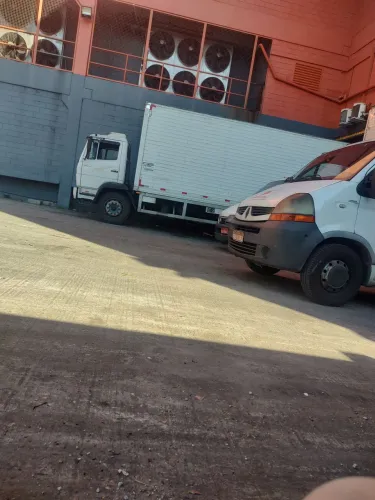 MB 1214 direção hidráulica embreagem a ar freio ar