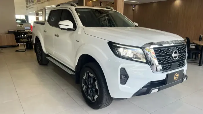 Nissan Frontier Plati. CD 2.3 Bi-TB Dies.aut. 2024