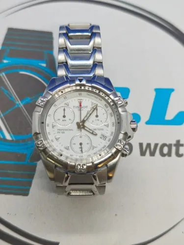 RELOGIO TISSOT PR100 CRONO