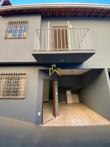 Casa Geminada Duplex no Dona Clara
