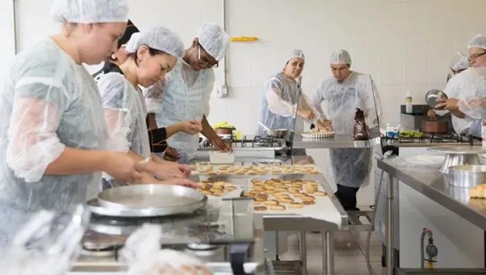 Ajudante producao cozinha geral